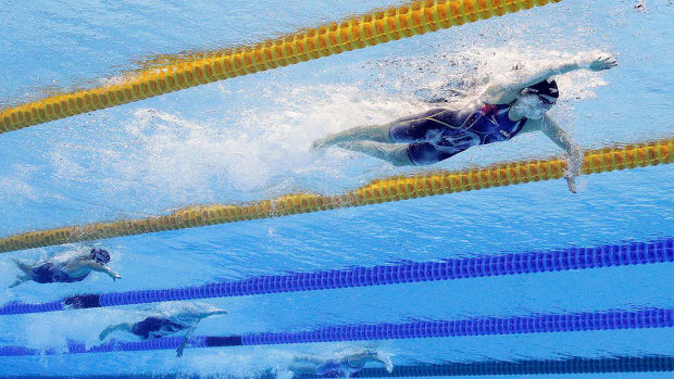 katie-ledecky-rio-olympics-400m-freestyle-gold-medal-world-record
